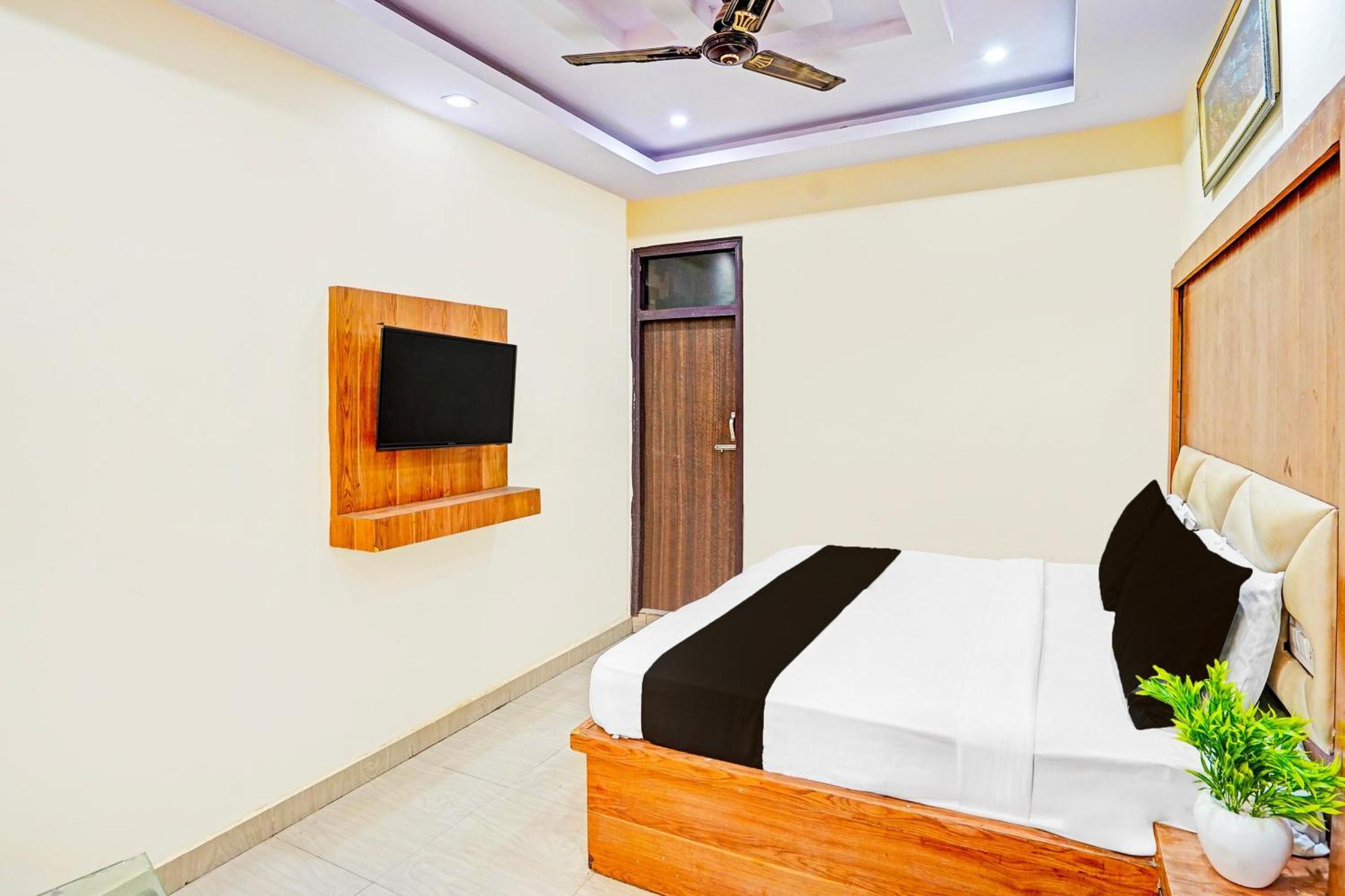 Super Hotel O Charbagh Formerly Khalsa Inn Lakhnau Kültér fotó